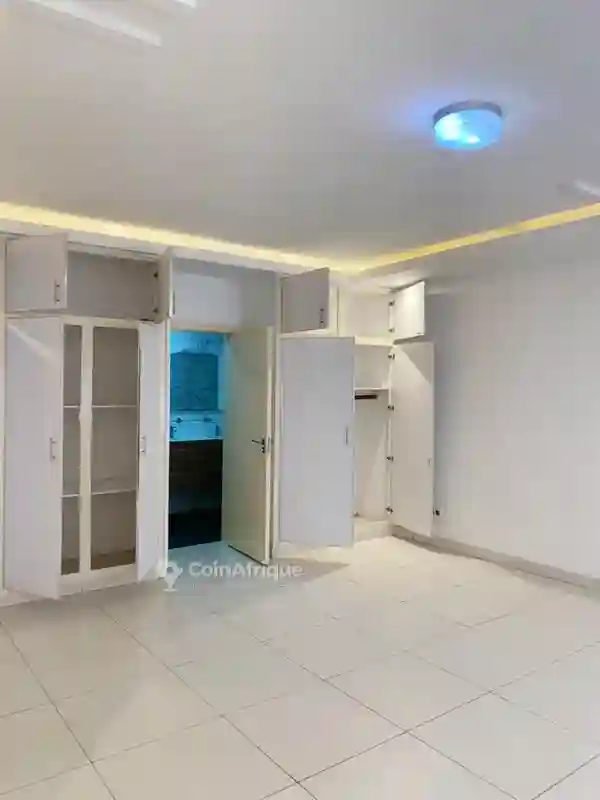 Location Appartement 4pièces - Mermoz Pyrotechnie - Vue 6