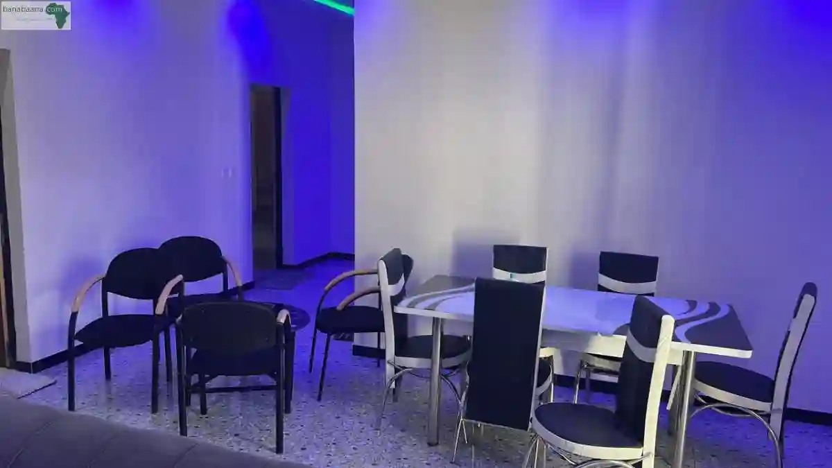 Villa Meublée à Vendre à Warang Sénégal - Vue 3
