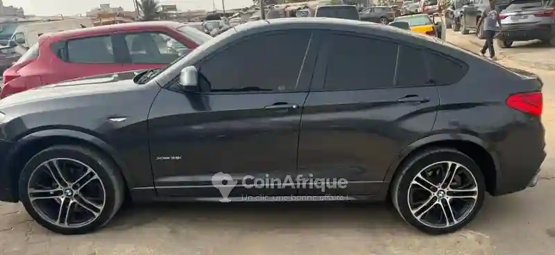 BMW X4 2017 - Vue 4
