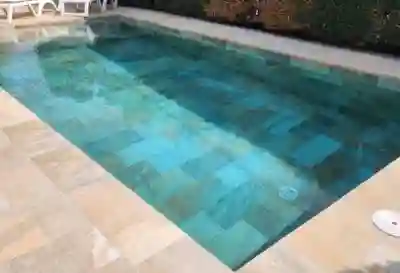 Carreaux Piscine Bali Moderne à Dakar - Vue 2