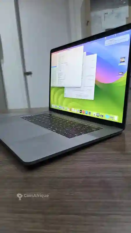 PC Macbook pro 2018 i9 - Vue 2