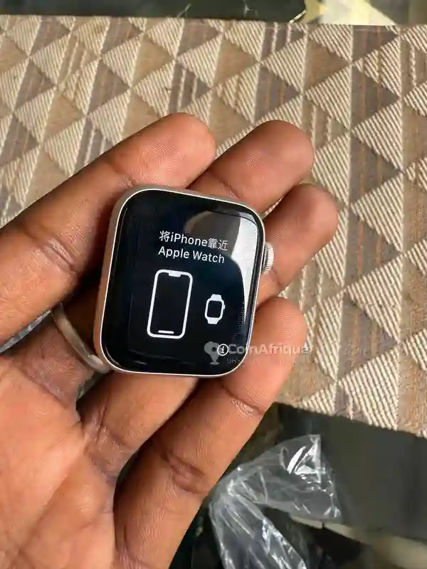 Apple Watch se 2023 - Vue 1