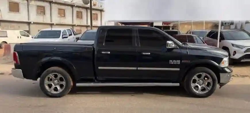 Dodge RAM 1500 Année 2016 - Vue 2