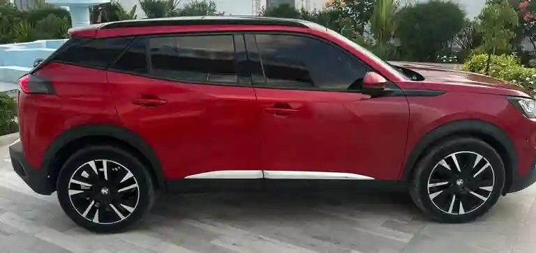 Peugeot 2008 Année 2020 - Vue 3