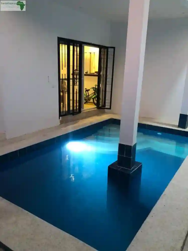 Villa Avec Piscine à Vendre à Saly Sénéga - Vue 3