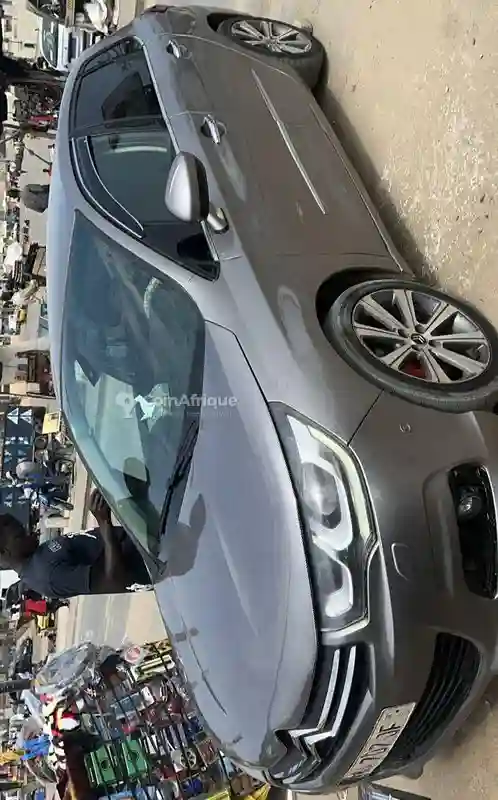 Citroen C4 2015 - Vue 5