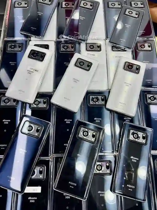 Sharp Aquos R6 5G