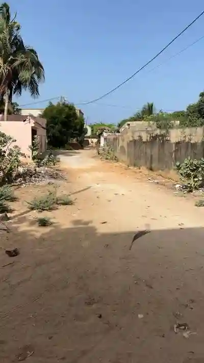 Terrain 700 Mètres Carrés à Vendre à Saly Sén à Mbour - Vue 3