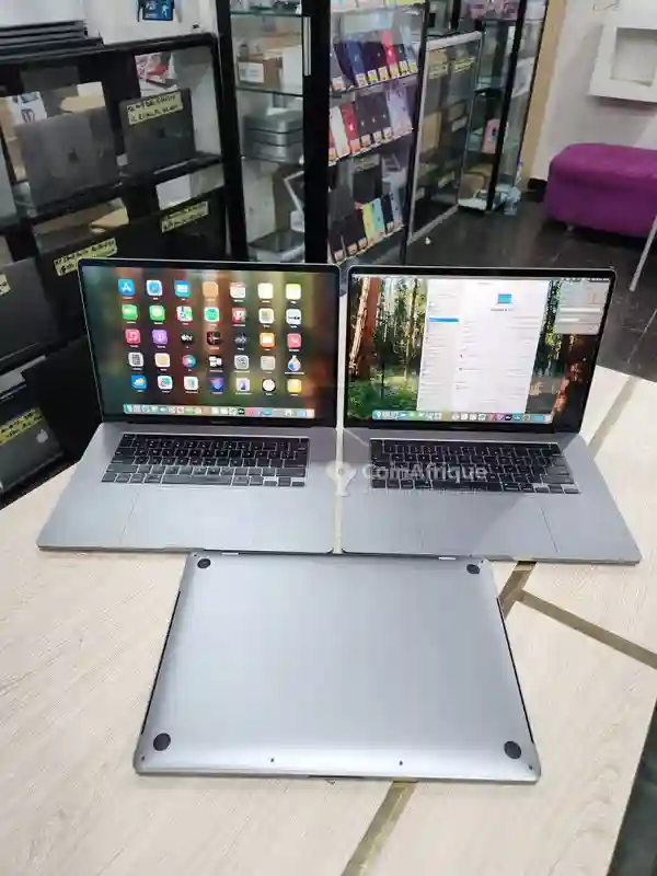 PC Macbook pro 2019 16 Pouce 4Go Graphique - Vue 3