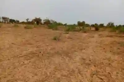 Terrain de 1 Hectare Vers Khombole à Thies