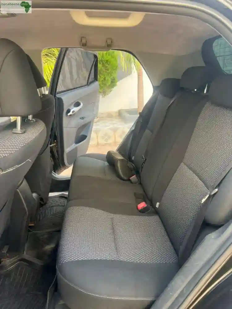 Toyota Auris 2011 Manuelle Diesel - Vue 2