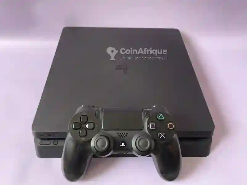 Playstation 4 Slim