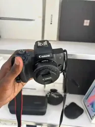 Canon M50 Mark 2 + Zoom 20mm