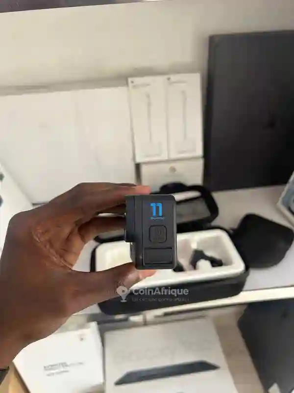 Go Pro Hero 11 Black - Vue 2