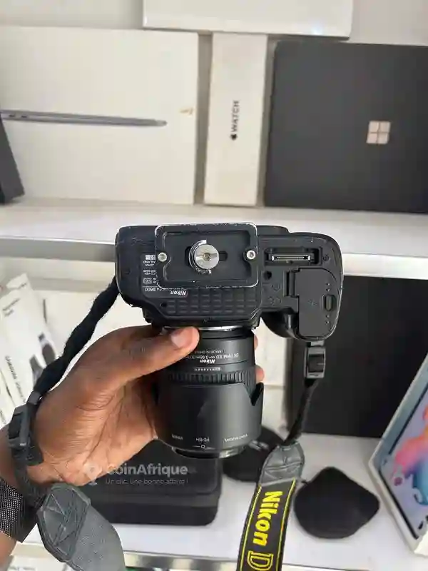 Nikon D600 + Objectif 55-200mm - Vue 3