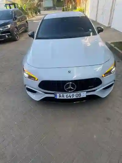Mercedes CLA 45 AMG 2020 à Dakar
