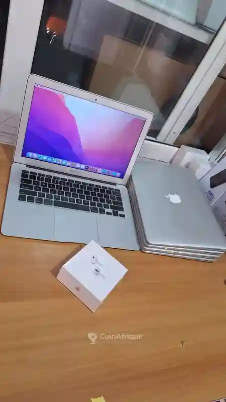 PC Macbook Air 2015 - Vue 3