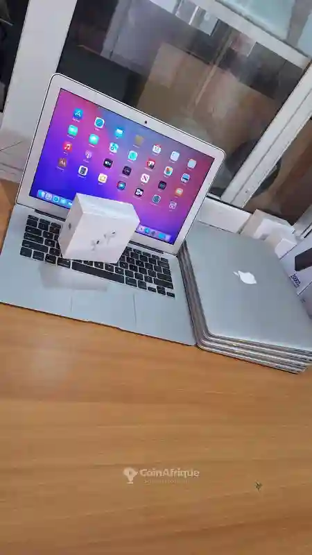 PC Macbook Air 2015 - Vue 4
