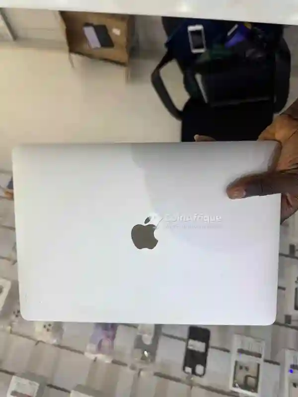 PC Macbook pro m1 512gb - Vue 2