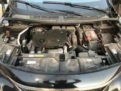 Peugeot 5008 2018 à Dakar - Vue 3