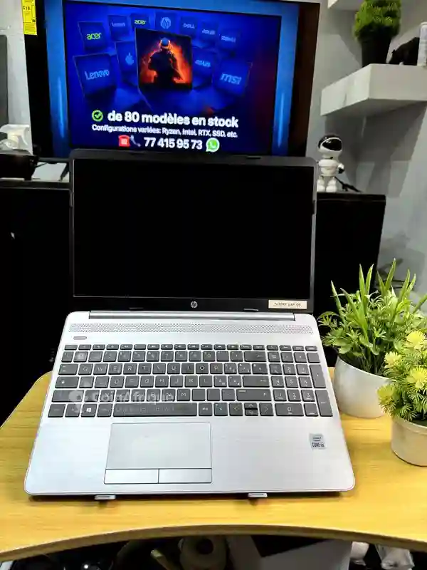 HP i5 10th ssd 512gb ram 16gb - Vue 1