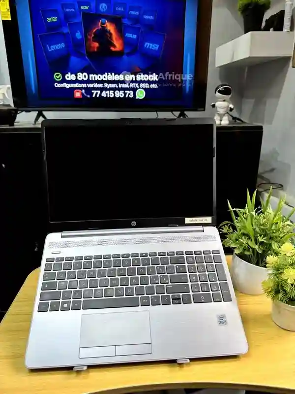 HP i5 10th ssd 512gb ram 16gb - Vue 3