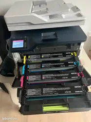 Imprimante Couleur Multifonctions Xerox® C235