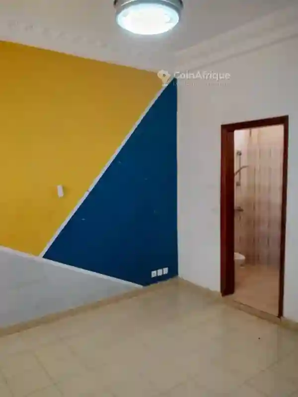 Location Appartement 4pièces -cité Keur Gorgui - Vue 4