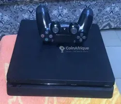 Playstation 4 Slim