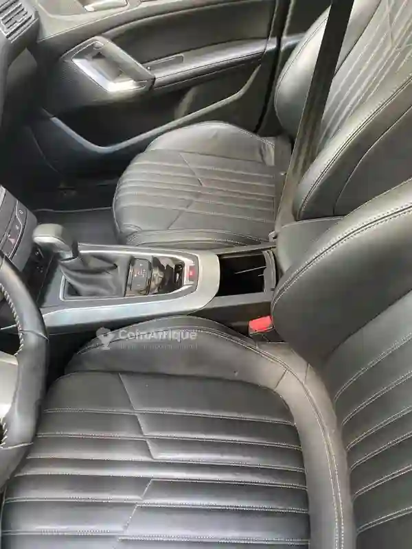 Peugeot 308 2016