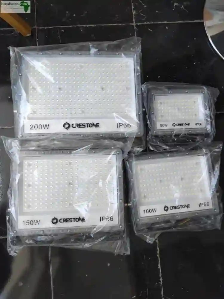 Divers Projecteurs LED Electriques Ip66 A VEN - Vue 1
