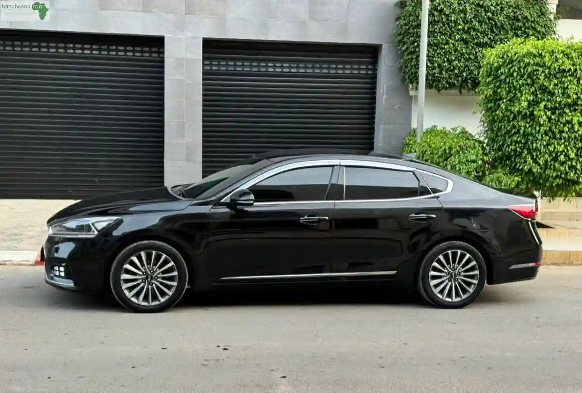 KIA K7 Année 2016 - Vue 3