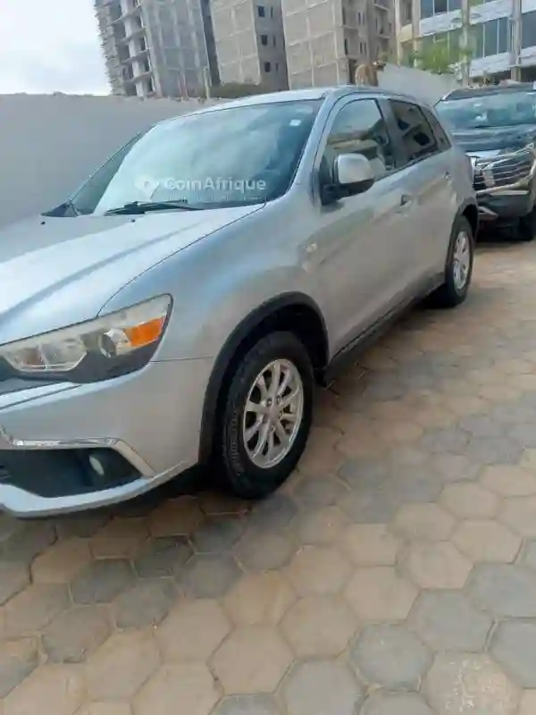 Mitsubishi RVR 2016 - Vue 4