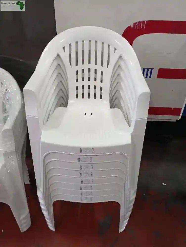 Vente DE Chaises Napoleons & Plastiques - Vue 3