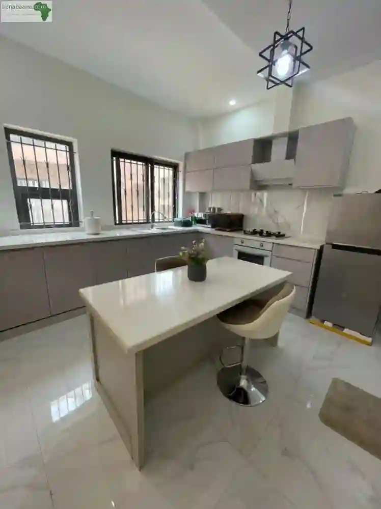 Studio Meublé Disponible à Ouakam