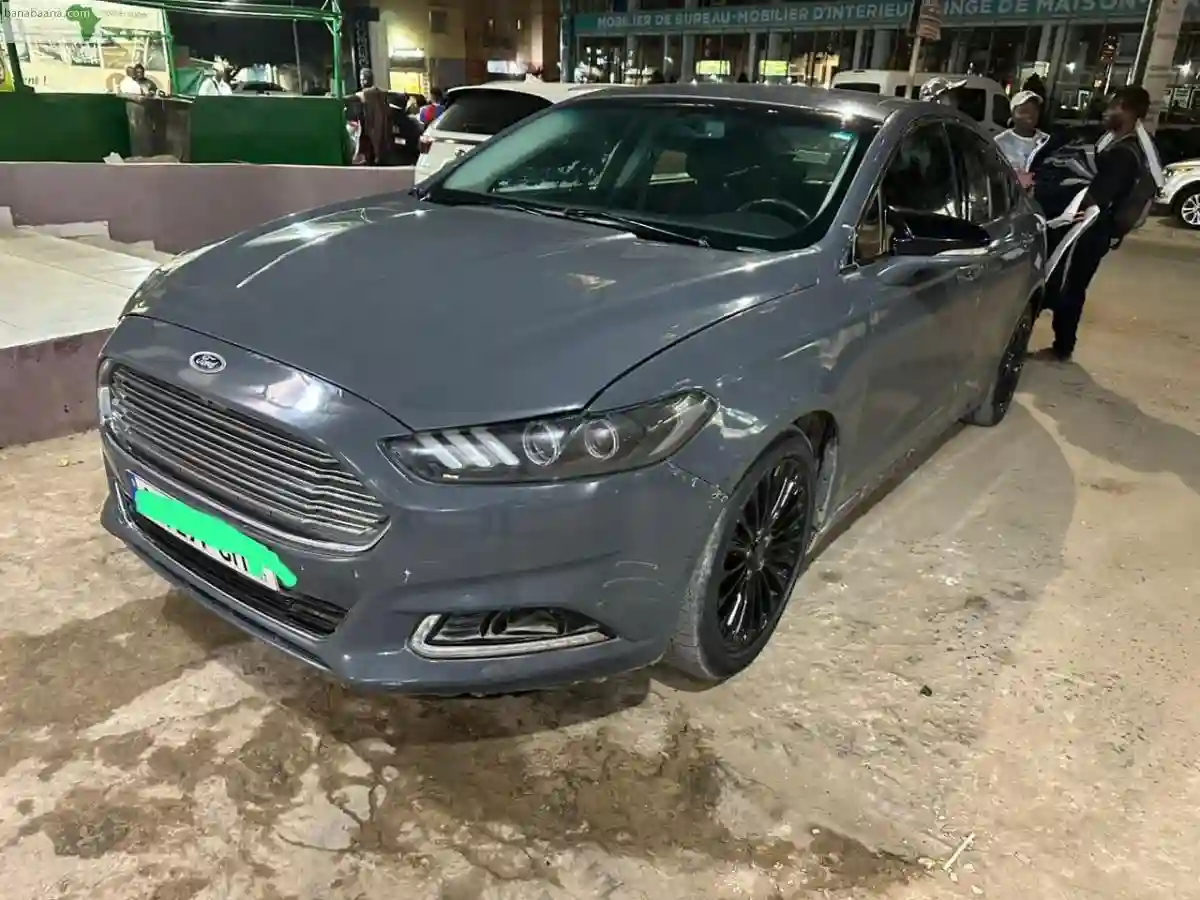 Ford Fusion Titanium - Vue 2