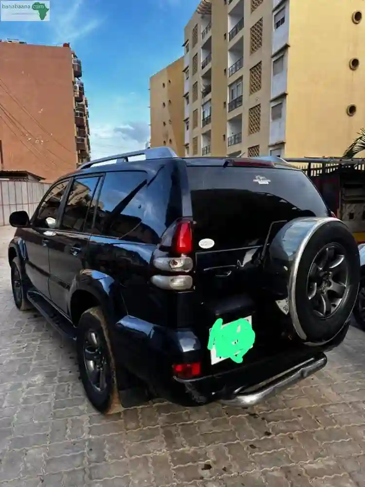 Toyota Prado Année 2007 - Vue 4