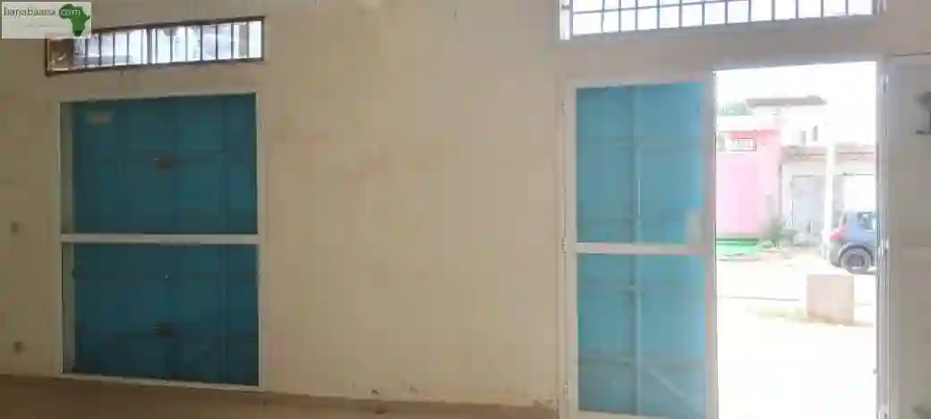Magasin à Louer à Mbour Sénégal