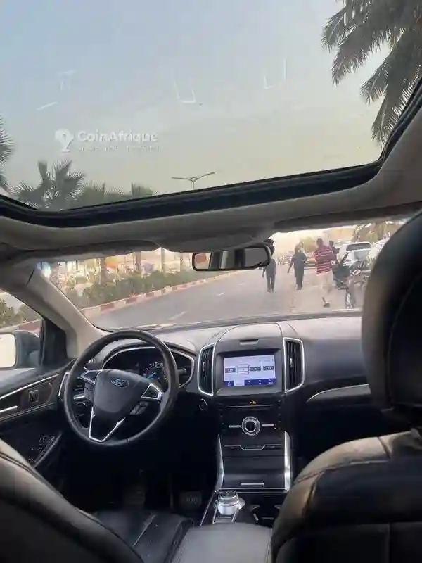 Location Ford Edge 2019 - Vue 1