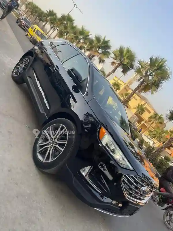 Location Ford Edge 2019 - Vue 2