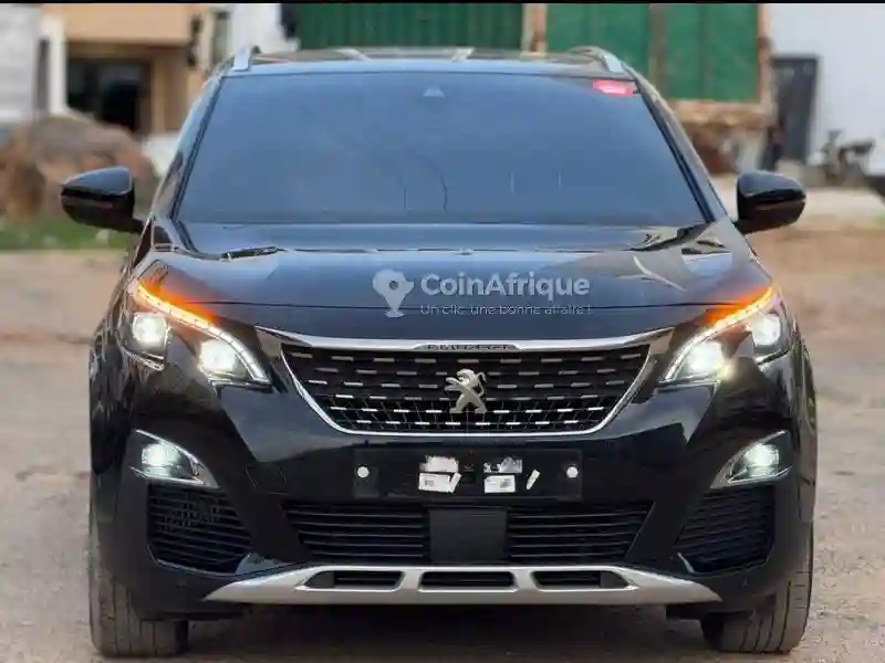 Peugeot 3008 GT Line 2019 - Vue 2