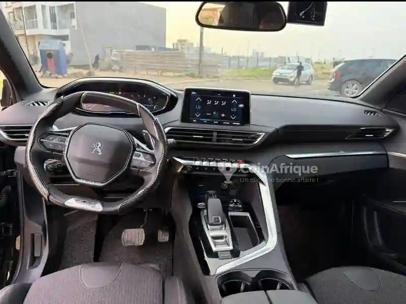 Peugeot 3008 GT Line 2019 - Vue 3