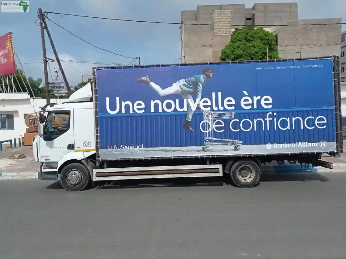 Location DE Camion Sonorise AU Senegal - Vue 2