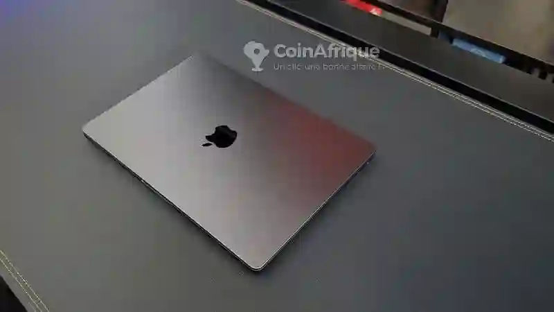 PC Macbook M4 pro 14 Pouces 1tbss24go Scelle