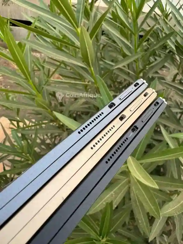 Tablette Lenovo - Vue 2