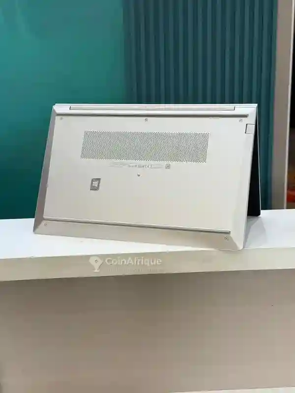 HP Elitebook 450 g8 - Vue 2