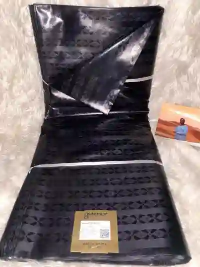 Diezner Original à Dakar