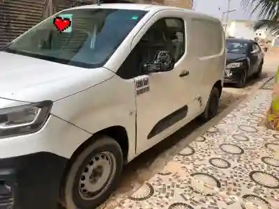 Citroen Berlingo 2021 à Rufisque - Vue 1