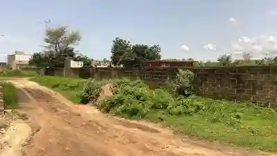 Terrains de 225 Mètres Carrés à Vendre à Gandi à Mbour - Vue 2