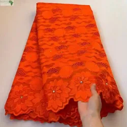 Brodé Pirekha Disponible